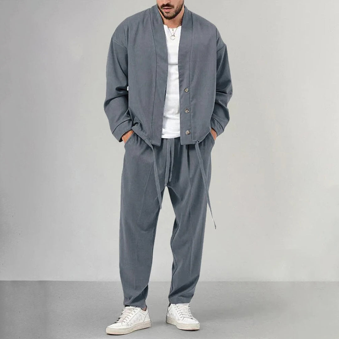 Oriol - Cárdigan y pantalón para hombre