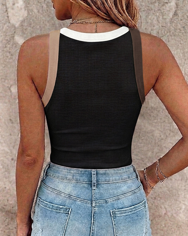 Top Con Camiseta Exterior