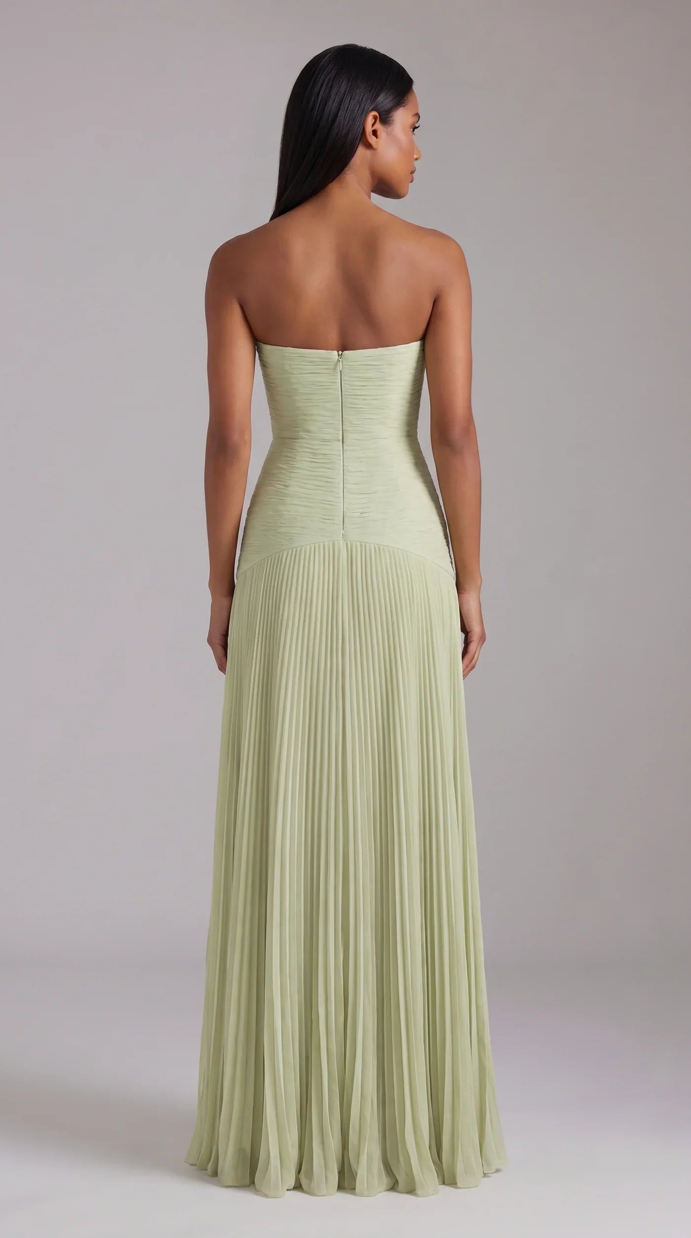 Vestido Almudena | Elegancia Sofisticada que Estiliza con Delicadeza